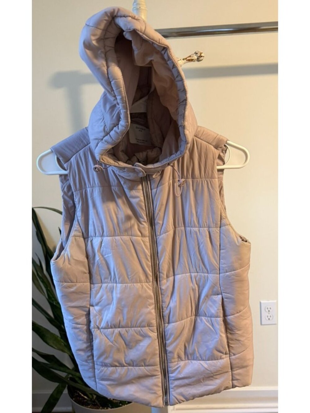 Bershka Light Pink Hooded Puffer Vest Quilted Zip Up Womens Coat Size M Gorpcore